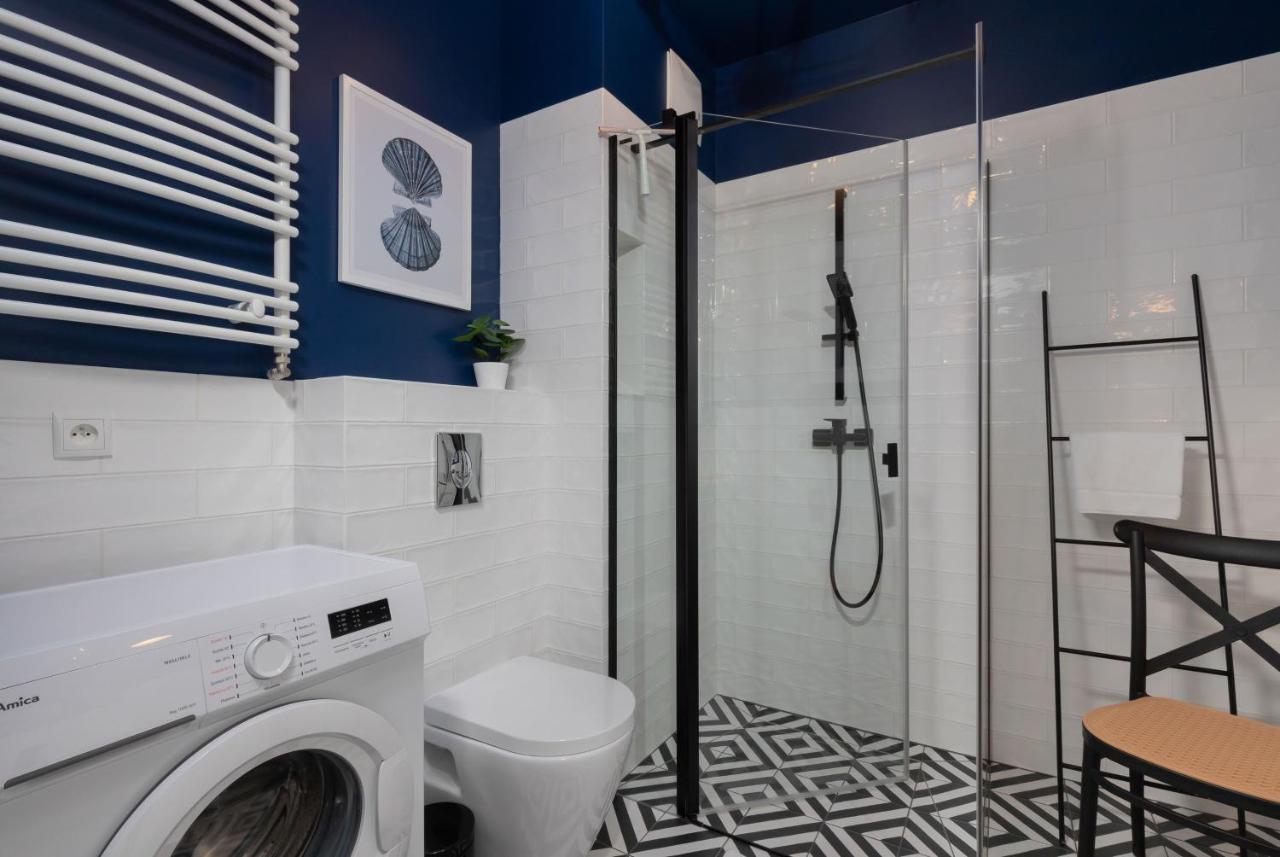 Stylish Atol Apartment With Free Parking In The Heart Of Gdansk By Noclegi Renters Экстерьер фото